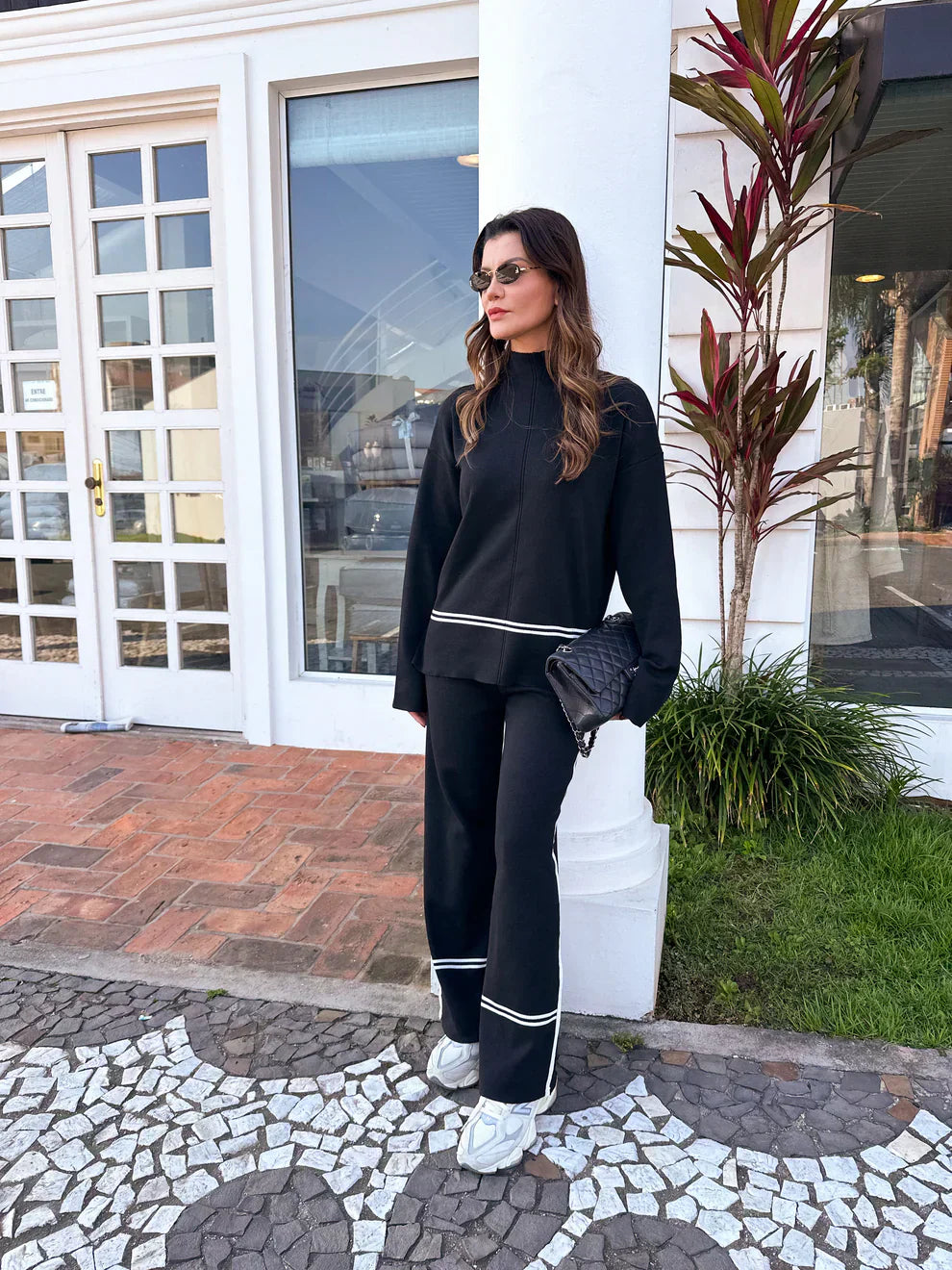 Conjunto Feminino Tricô Kim – Gola Alta Mullet e Calça Cintura Alta