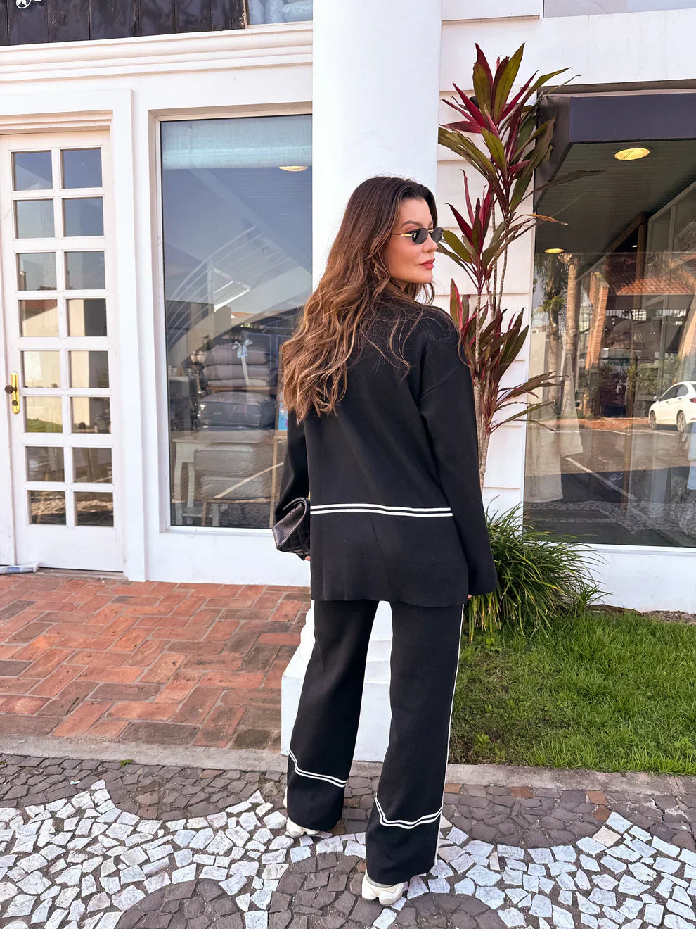 Conjunto Feminino Tricô Kim – Gola Alta Mullet e Calça Cintura Alta